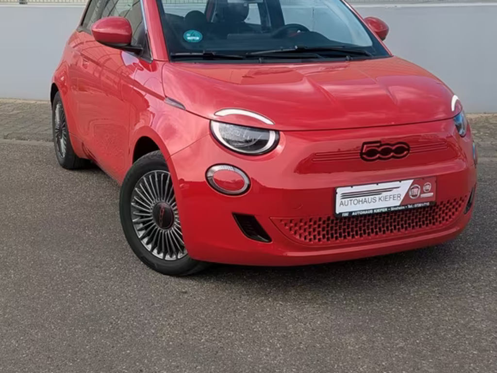 Fiat 500e RED