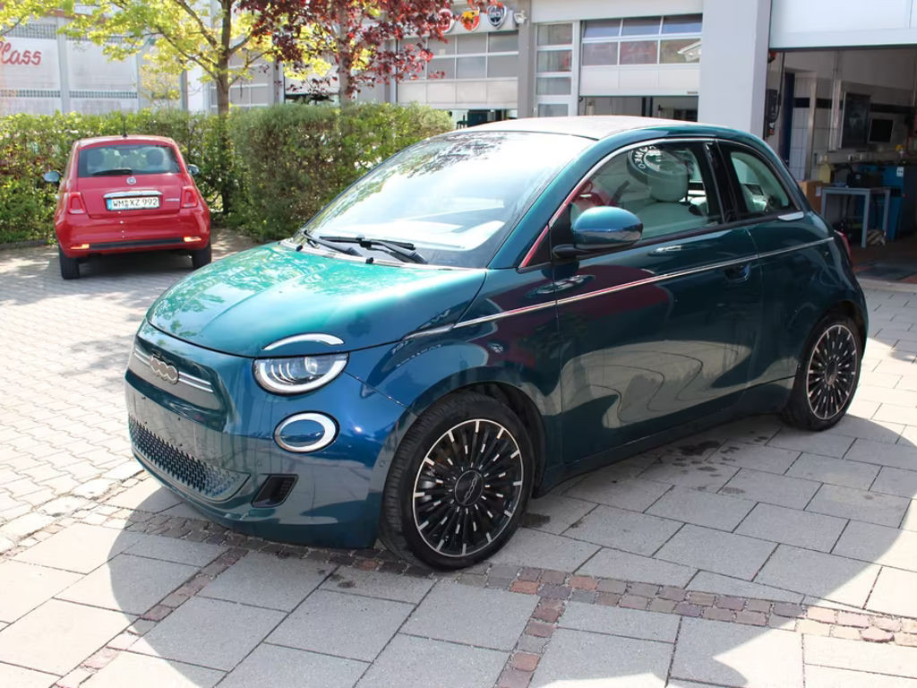Fiat 500e La Prima by Bocelli