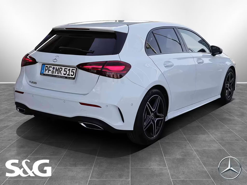 Mercedes-Benz A-Klasse A 200 AMG Line