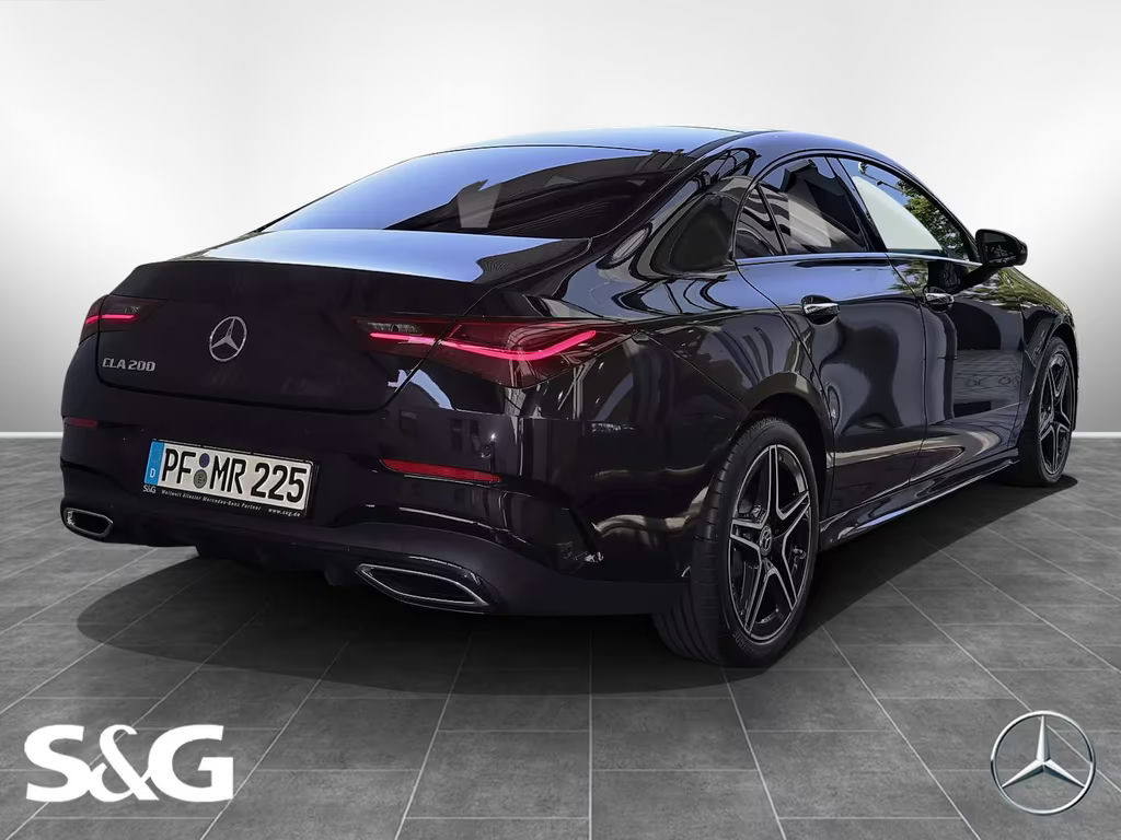 Mercedes-Benz CLA-Klasse CLA 200 AMG Line Coupé