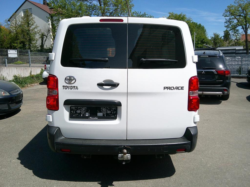 Toyota Proace (Verso)