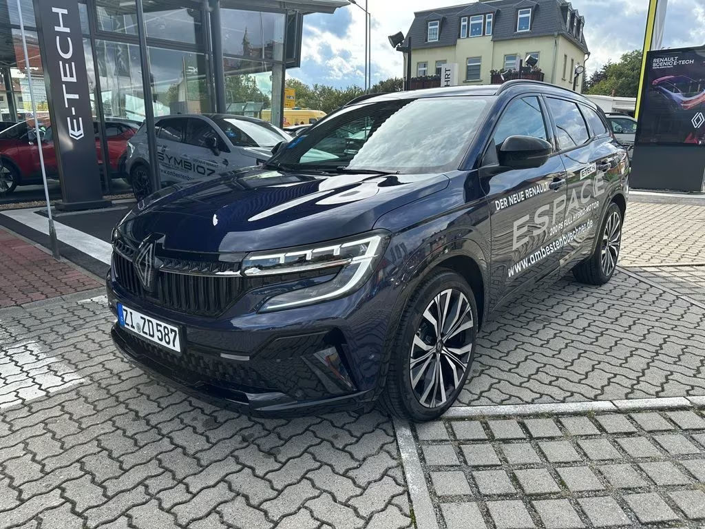 Renault Espace E-Tech Hybrid Iconic