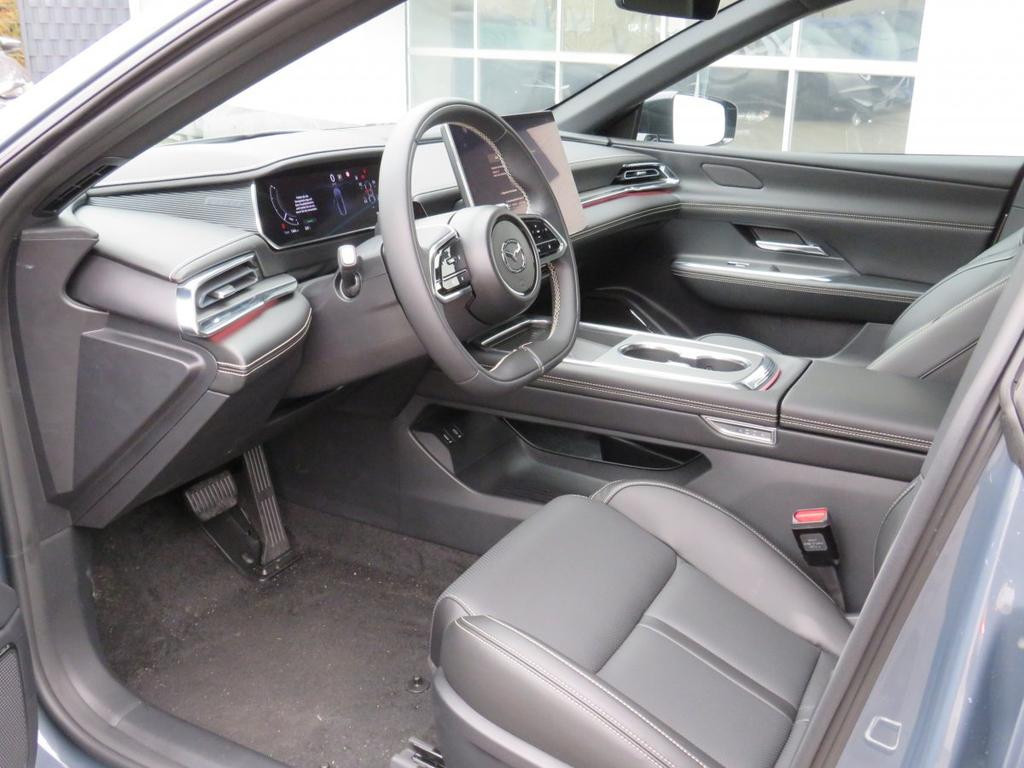 Mazda 6e