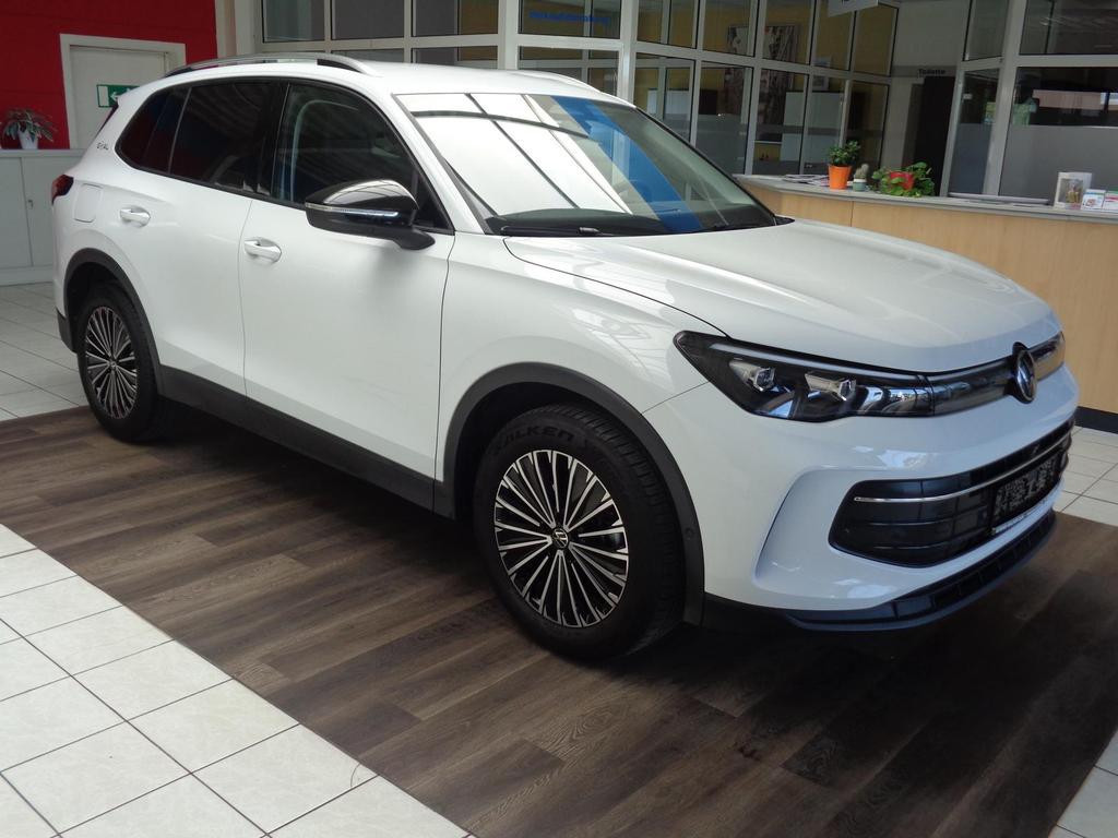 Volkswagen Tiguan DSG IQ.Drive 1.5 eTSI