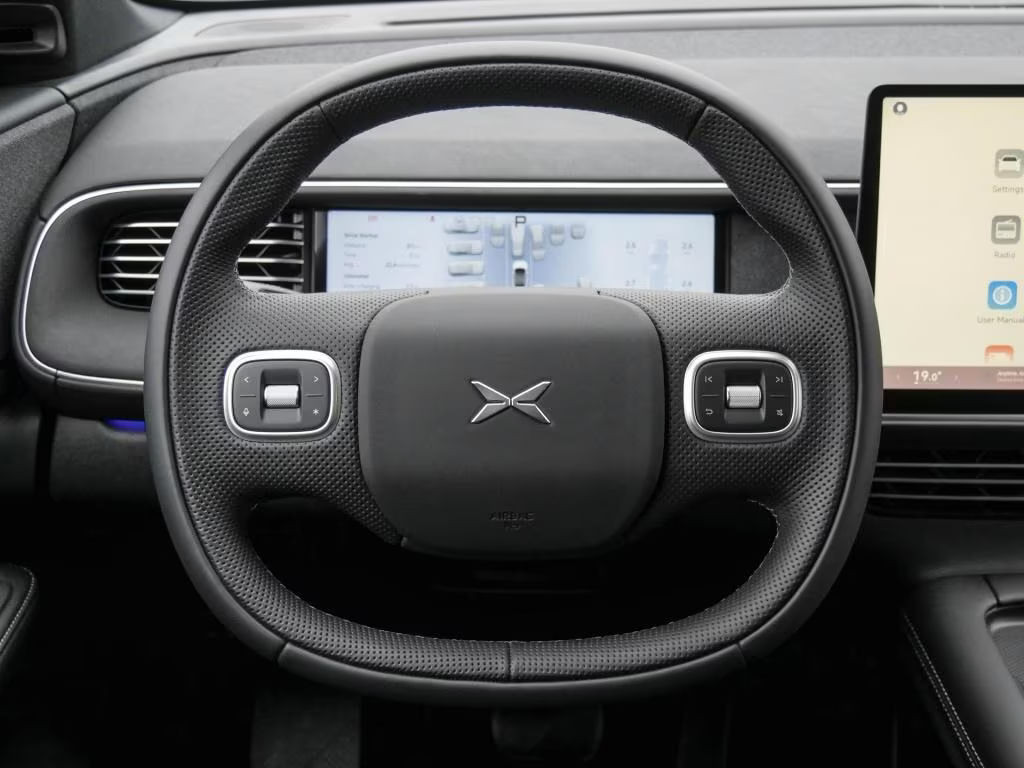 Xpeng G6