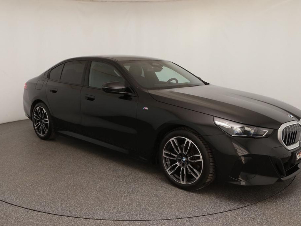 BMW 5 Serie 520 M-Sport xDrive Sedan 520d