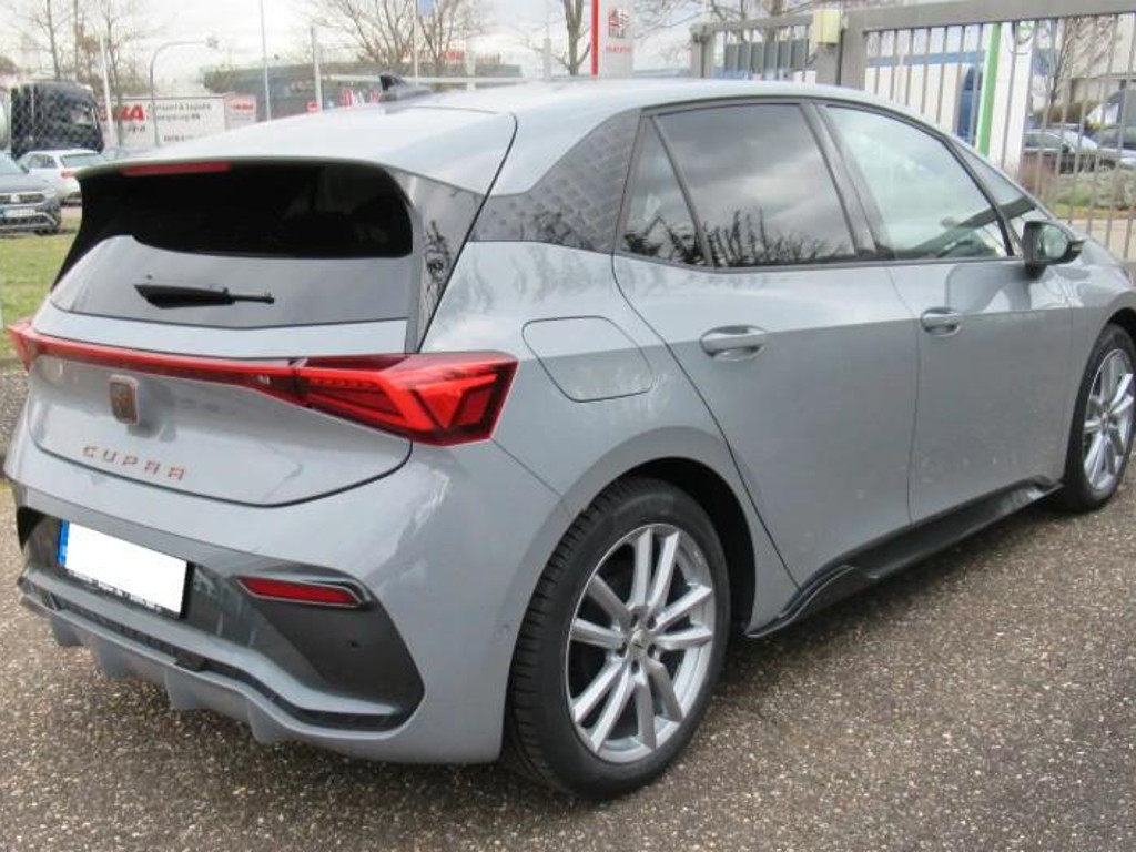 Cupra Born