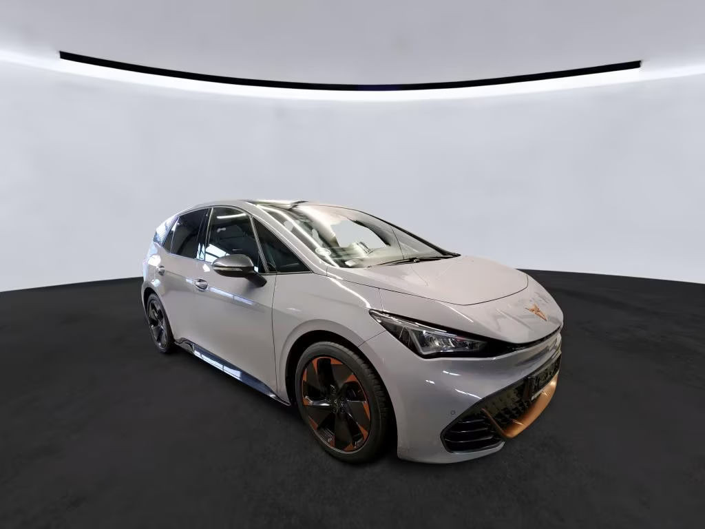 Cupra Born SKYLINE PANO KEYLESS ACC KAMERA