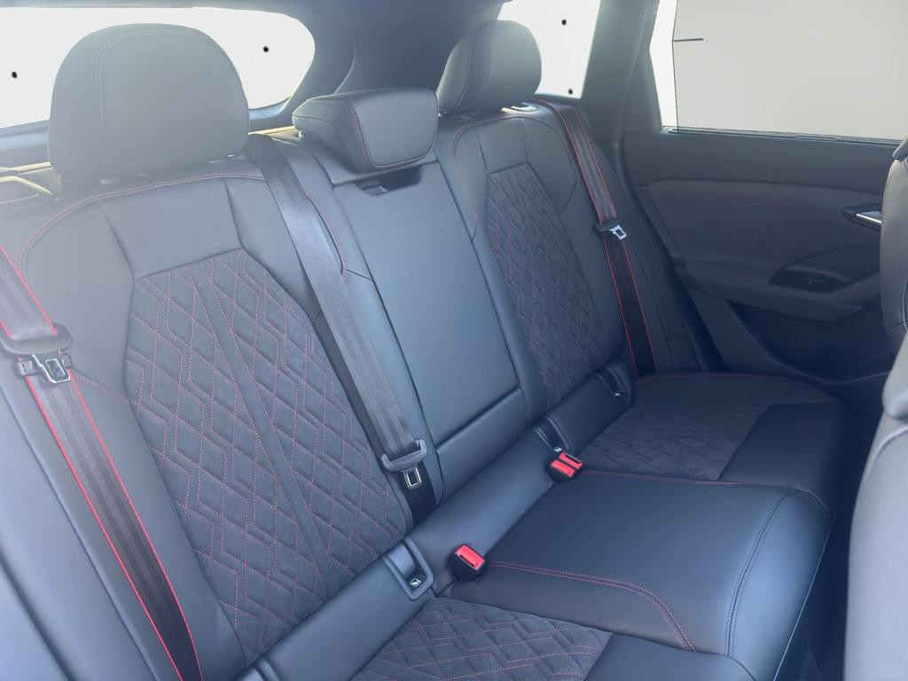 Audi SQ6 e-tron