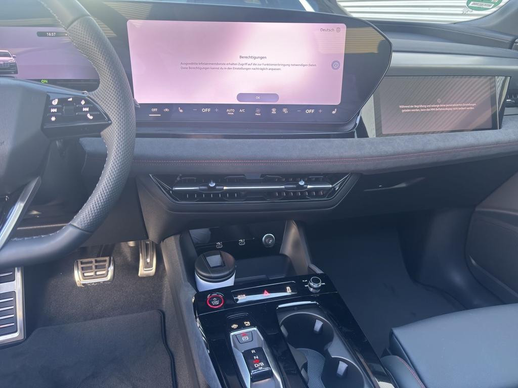 Audi SQ6 e-tron