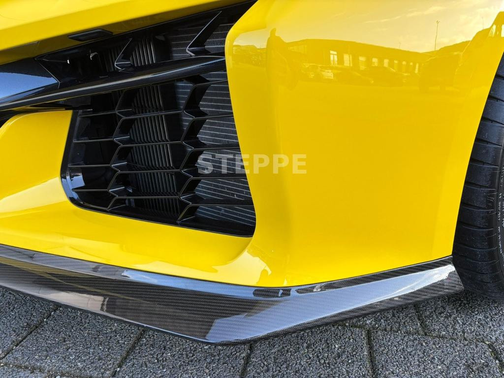 Corvette C8