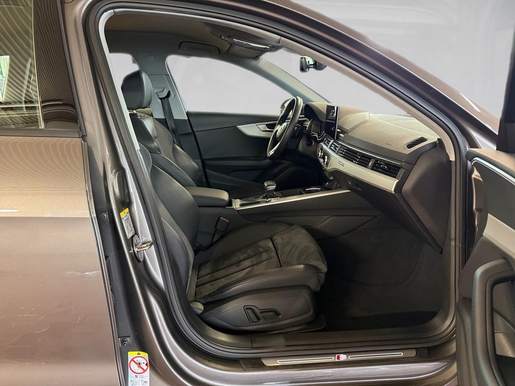 Audi A4 Avant Quattro S-Line S-Tronic 40 TDI