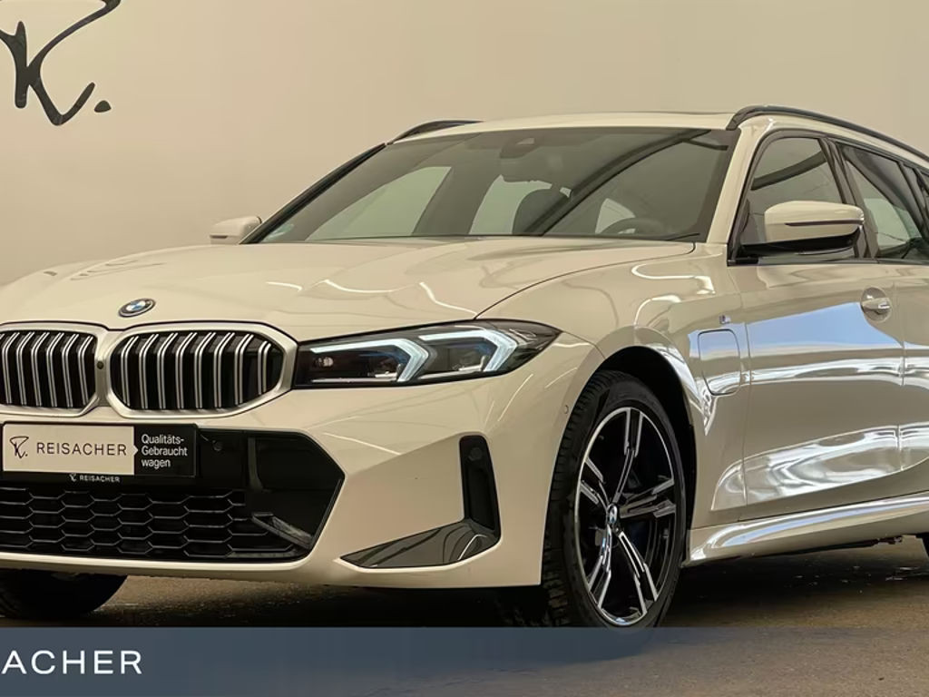 BMW 3 Serie 330 M-Sport Touring 330e