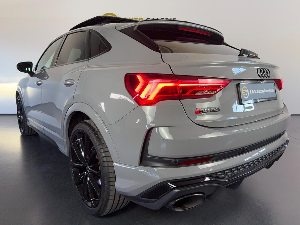 Audi RS Q3