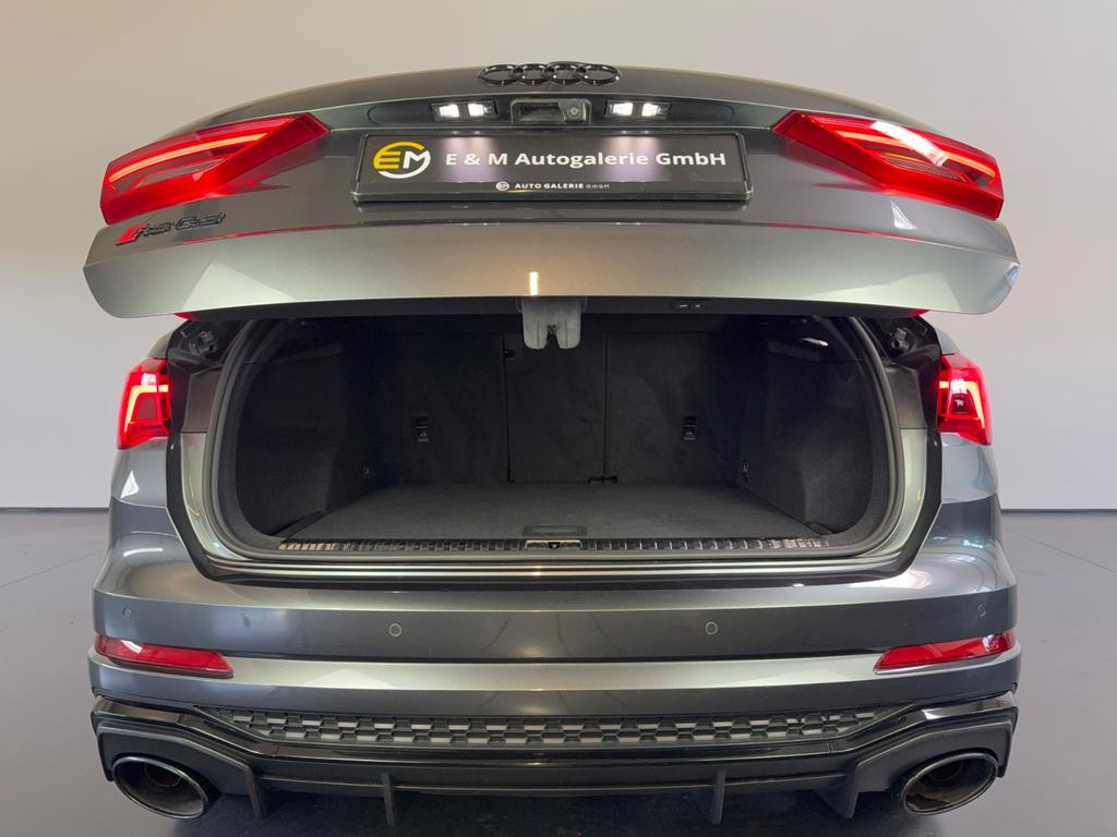 Audi RS Q3