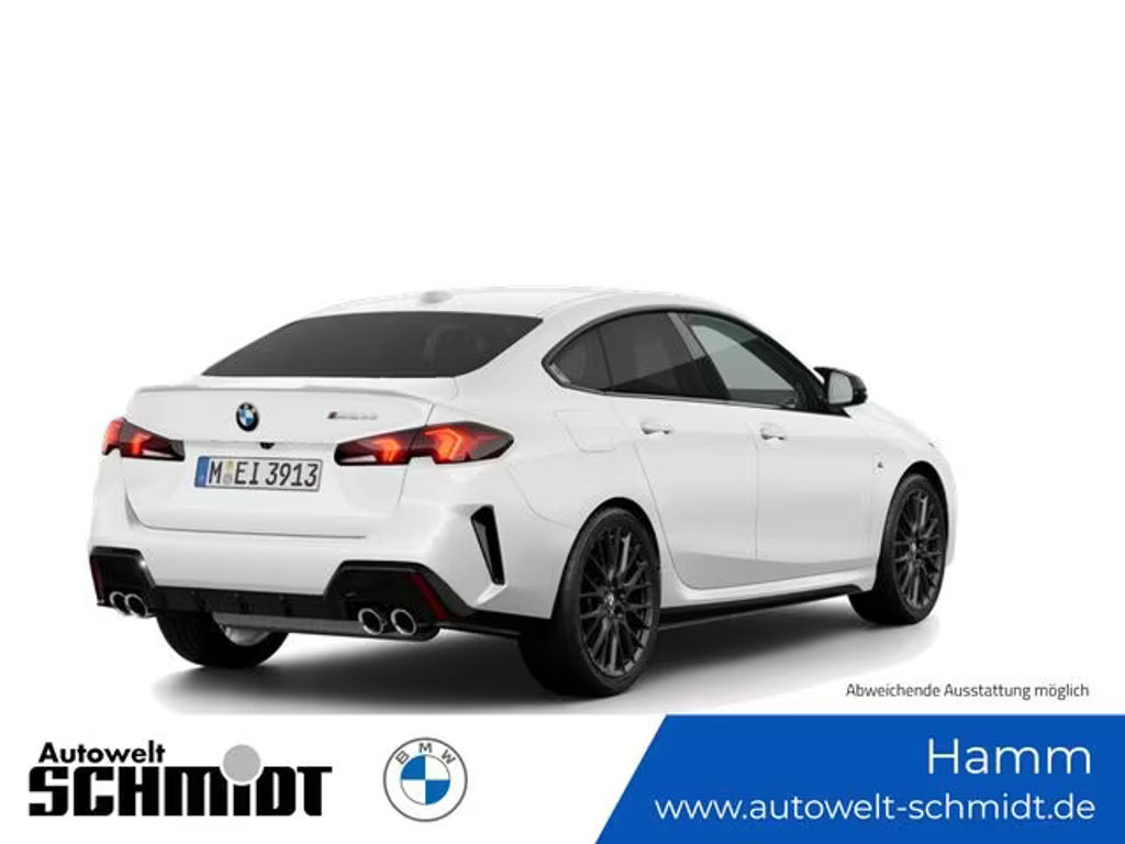 BMW M235