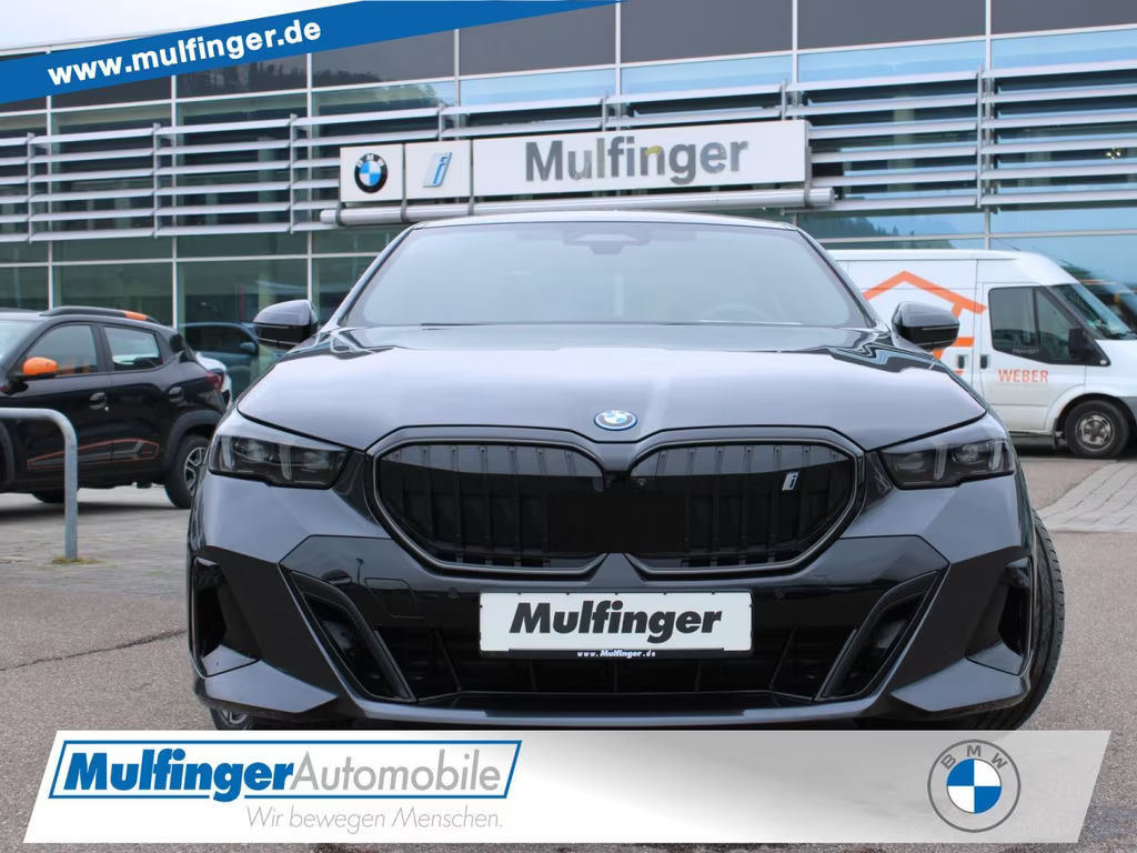 BMW i5 M-Sport Sedan