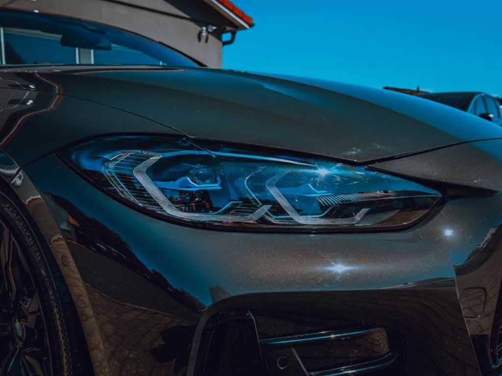 BMW M440