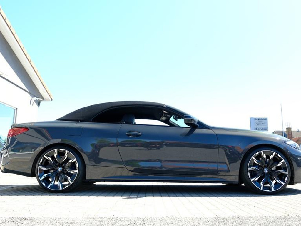 BMW M440