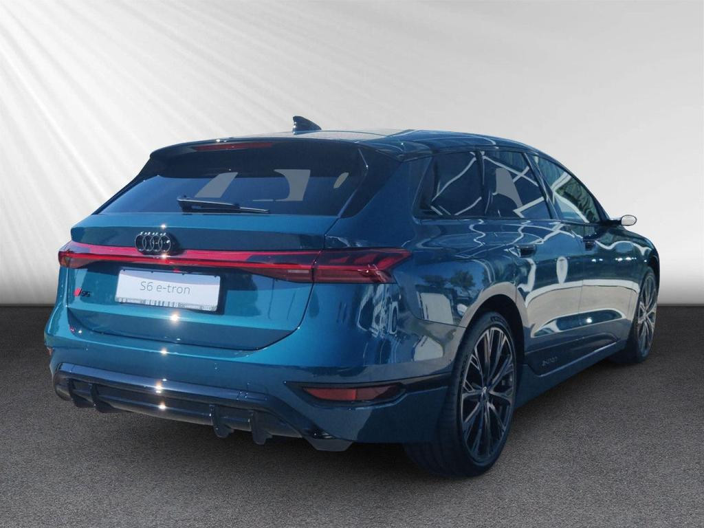 Audi S6 e-tron