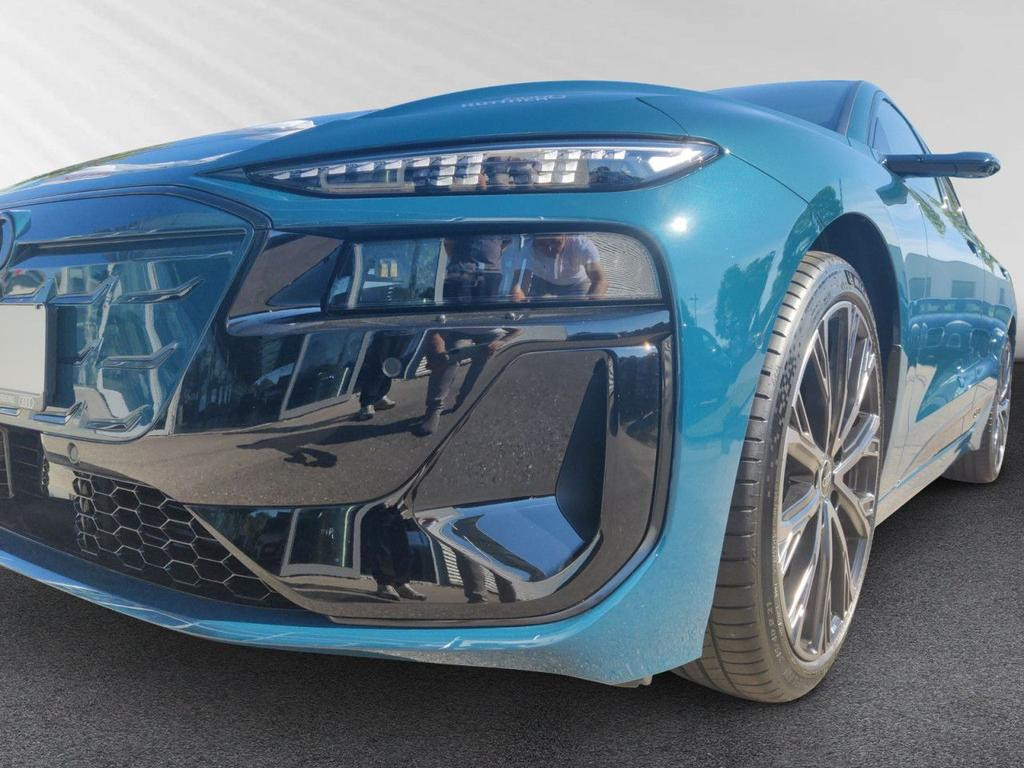 Audi S6 e-tron