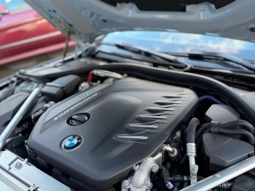 BMW M440