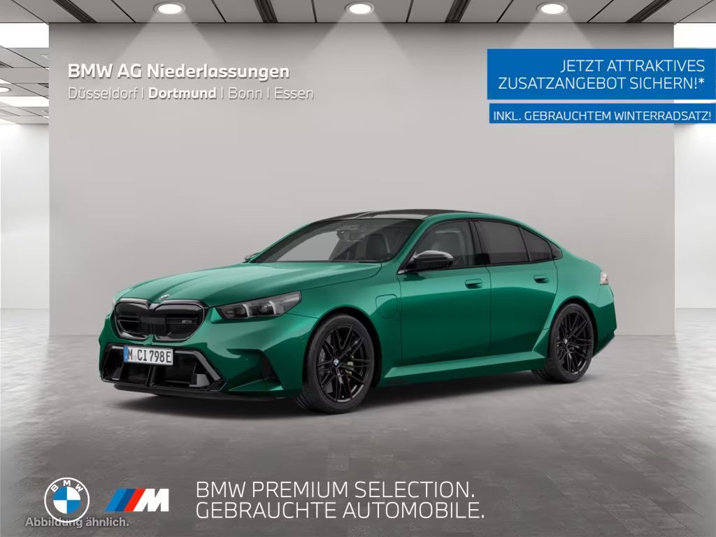 BMW M5 Sedan
