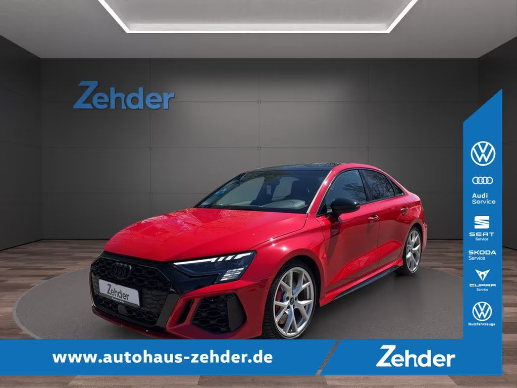 Audi RS3 Sedan Quattro