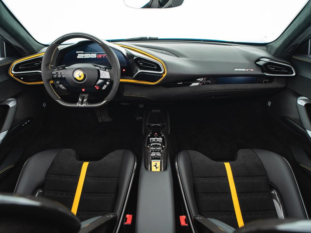 Ferrari 296 GTS