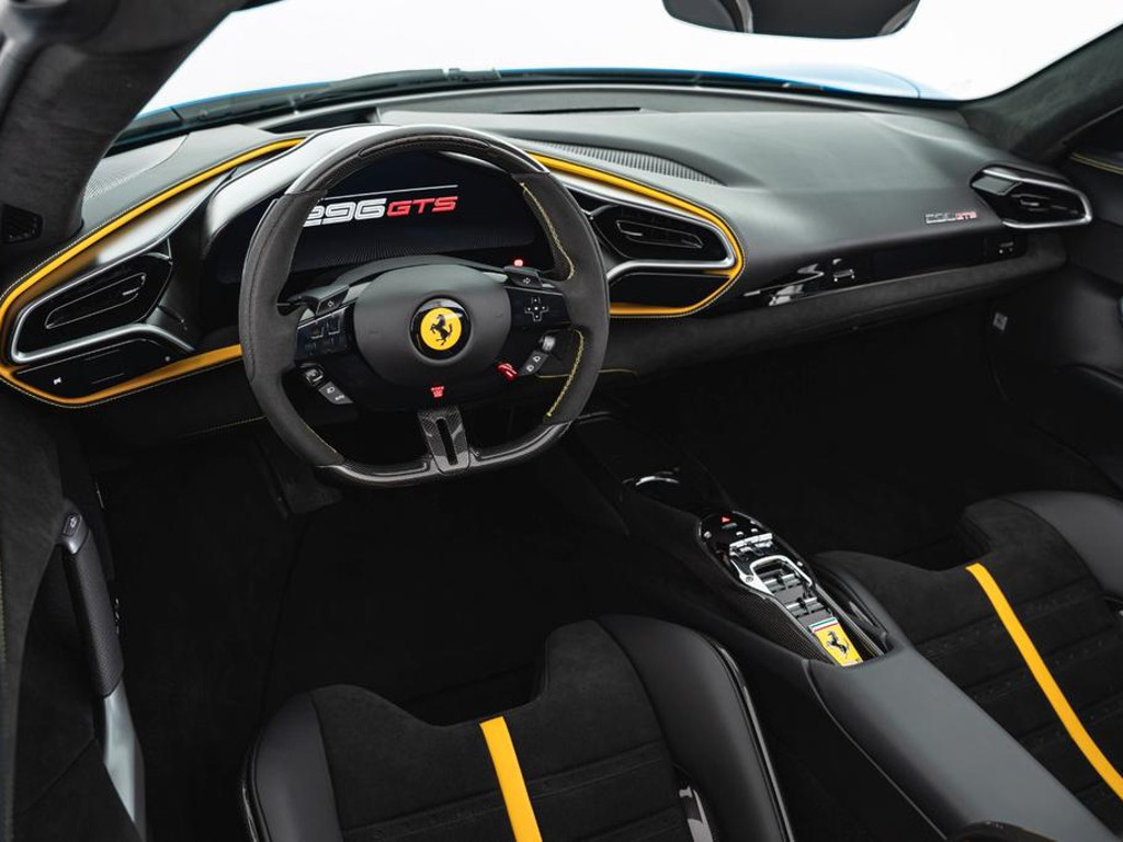 Ferrari 296 GTS