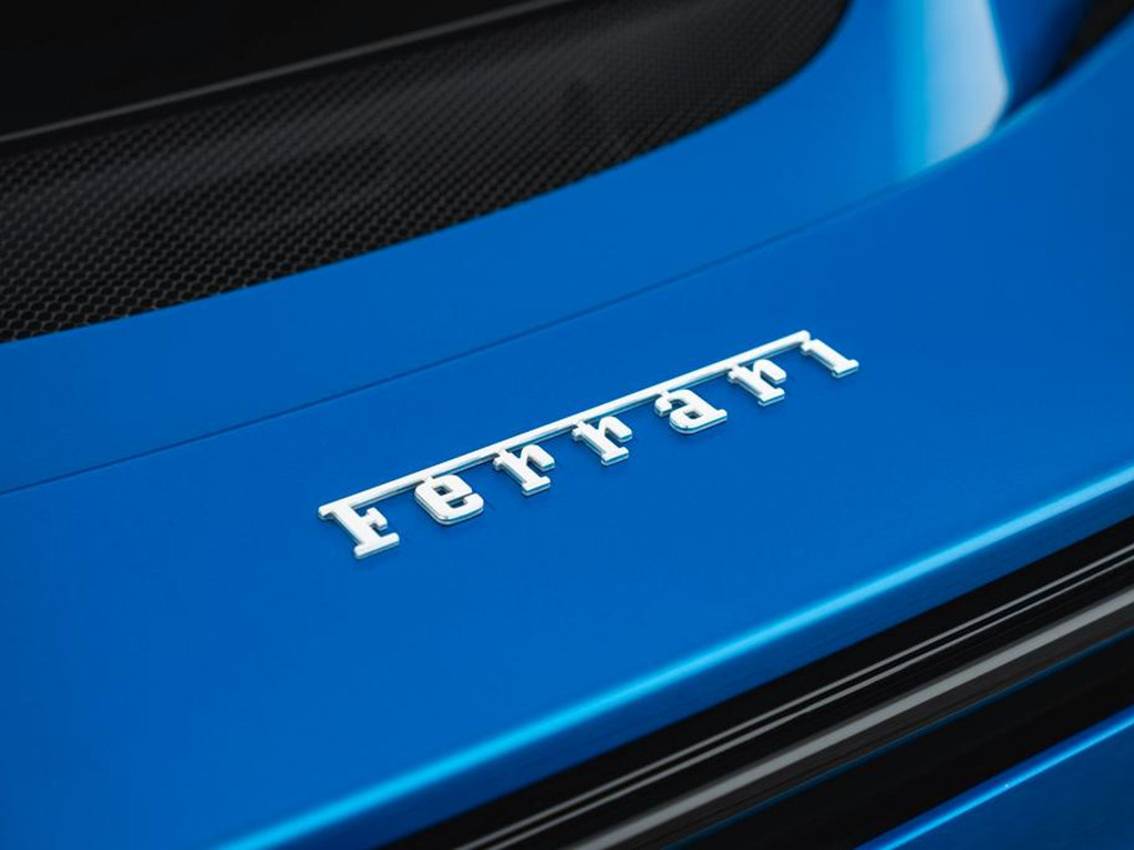 Ferrari 296 GTS