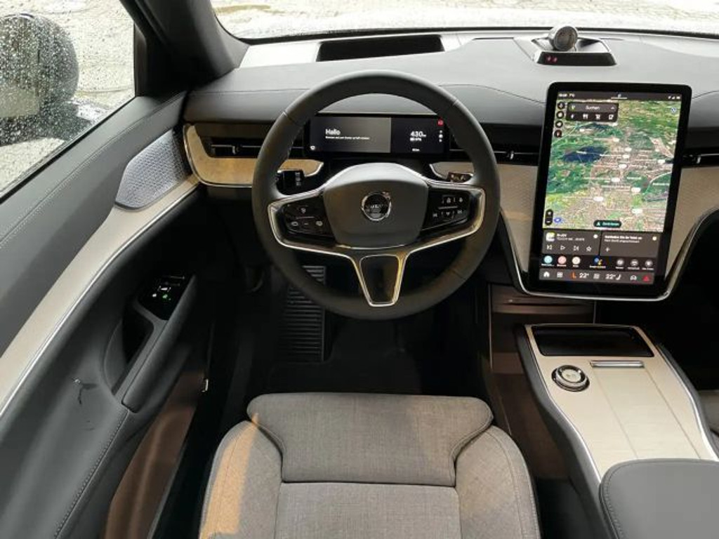 Volvo EX90