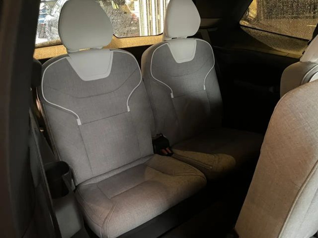 Volvo EX90