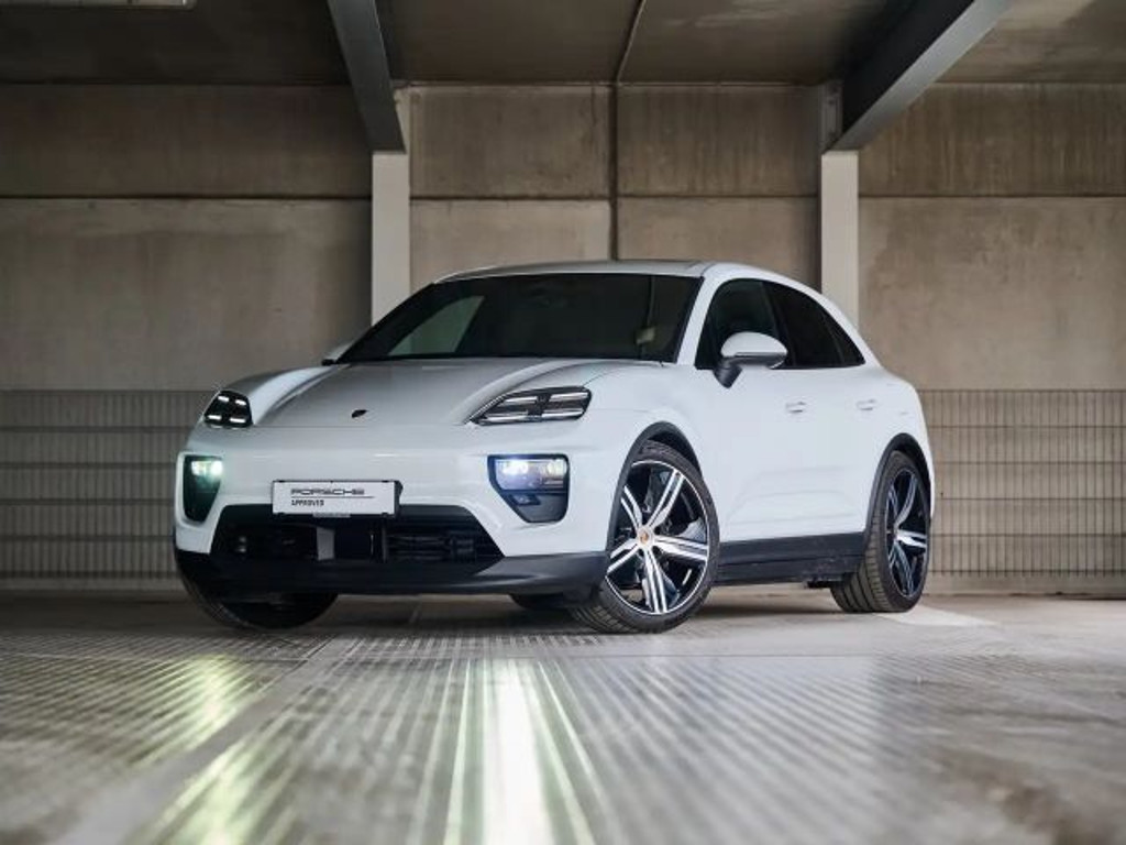 Porsche Macan 4