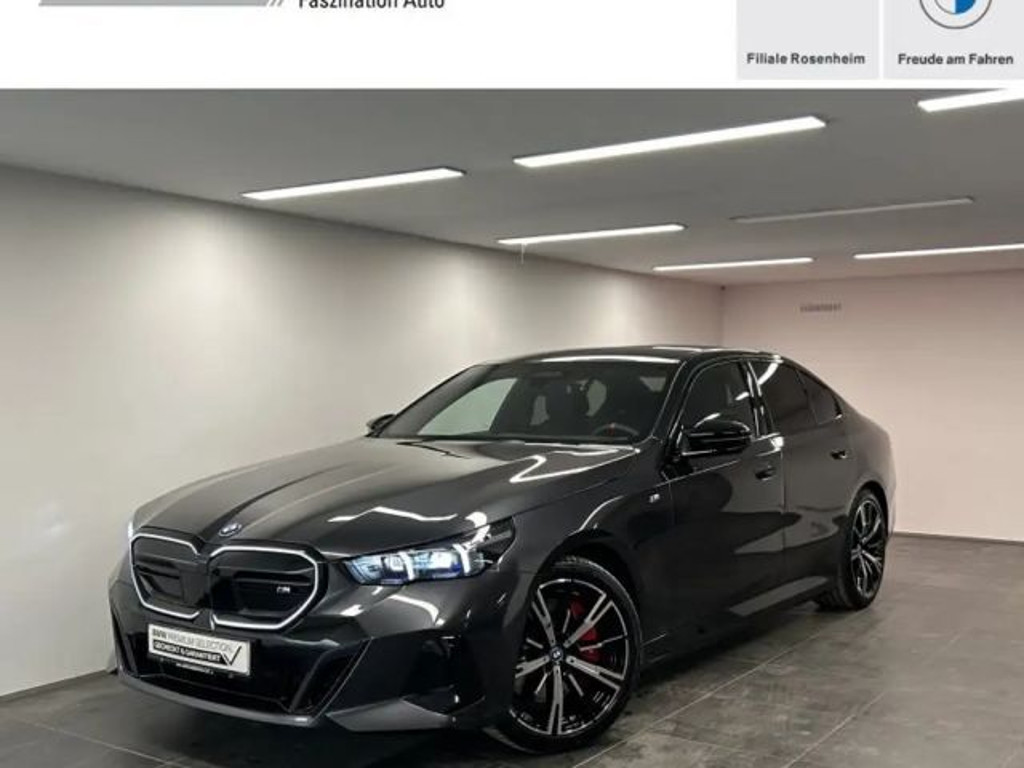 BMW i5 M-Sport xDrive Sedan M60