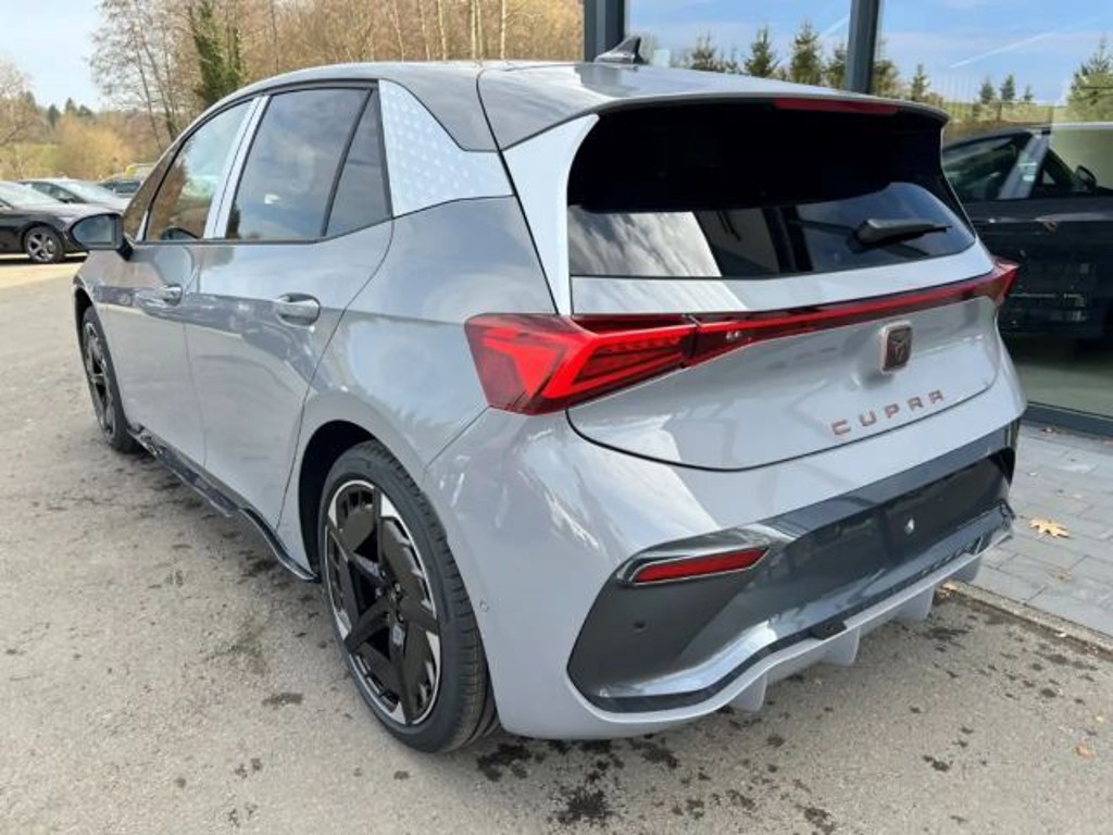 Cupra Born Edition Dynamic 231PS/79kWh HeatPump,XL,HUD