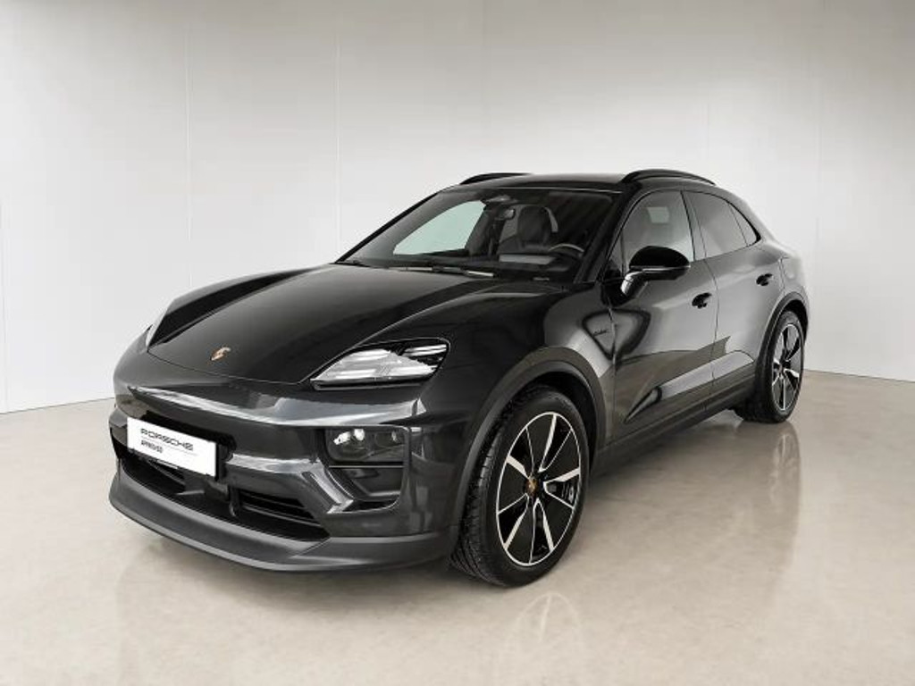 Porsche Macan 4