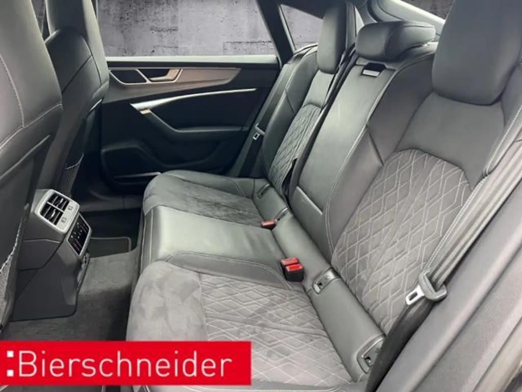 Audi S7