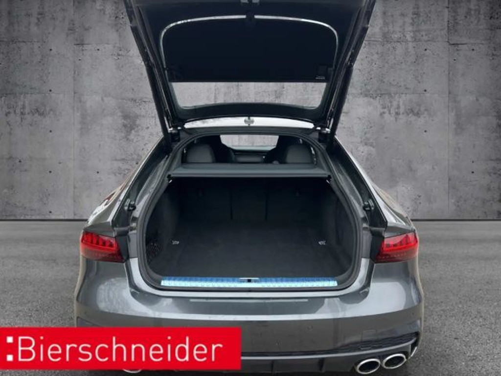 Audi S7