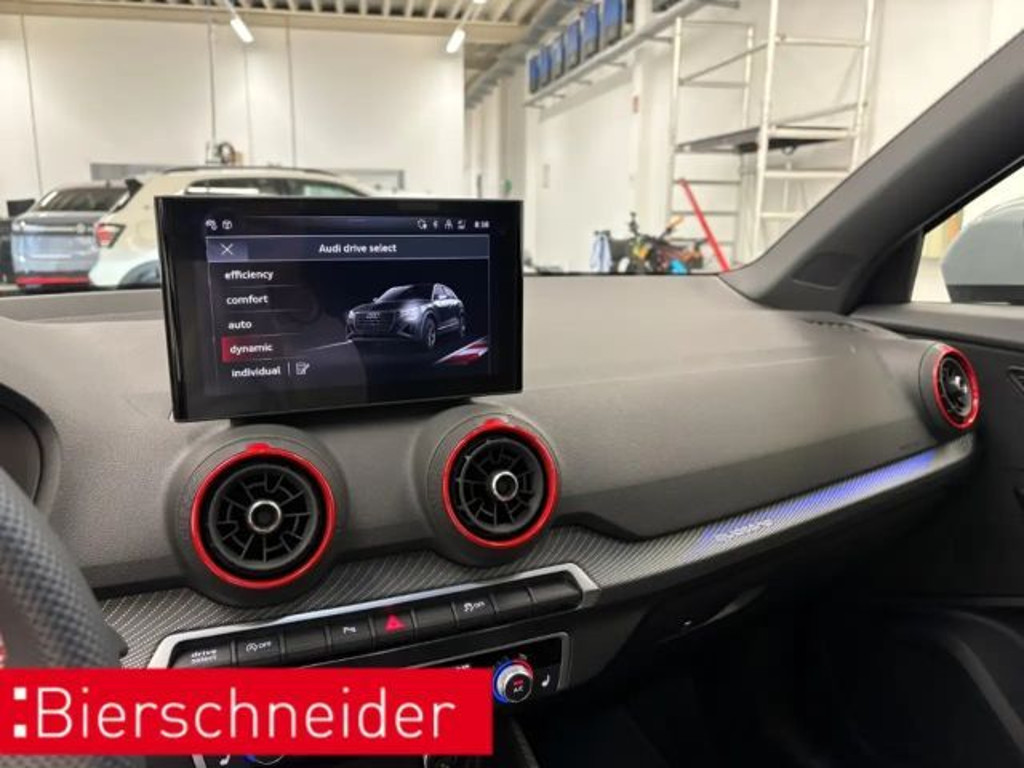 Audi SQ2