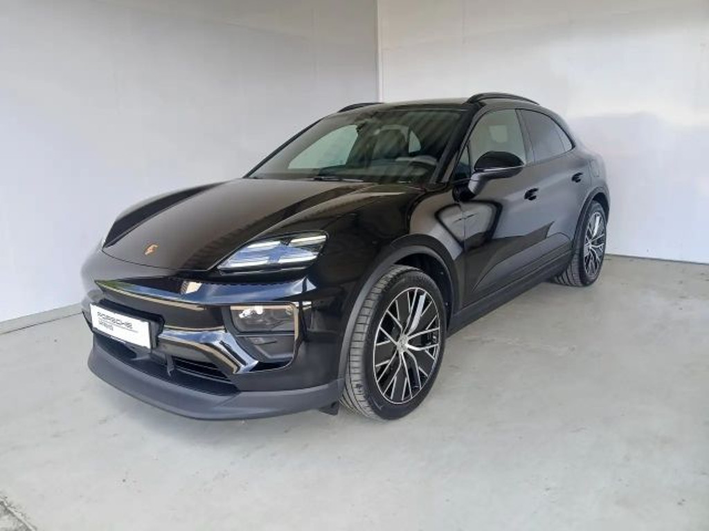 Porsche Macan 4