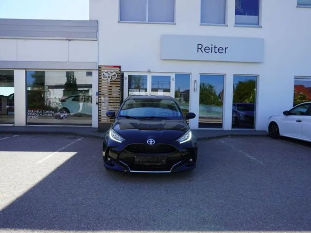 Toyota Yaris Hatchback Lounge Hybride VVT-i