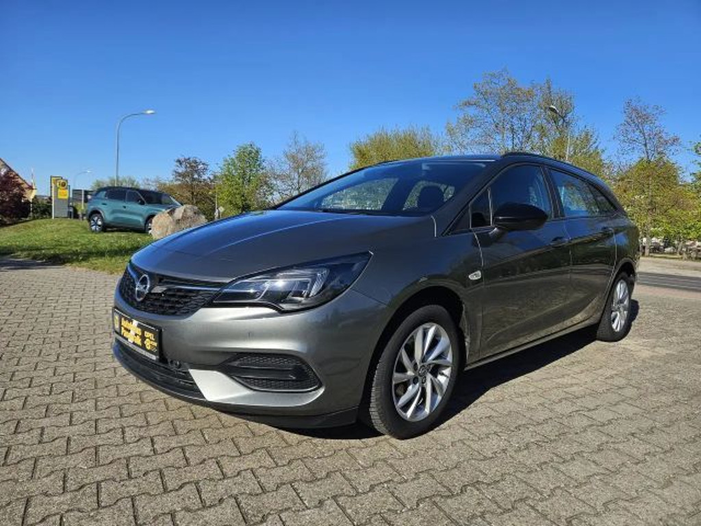 Opel Astra Sports Tourer Edition