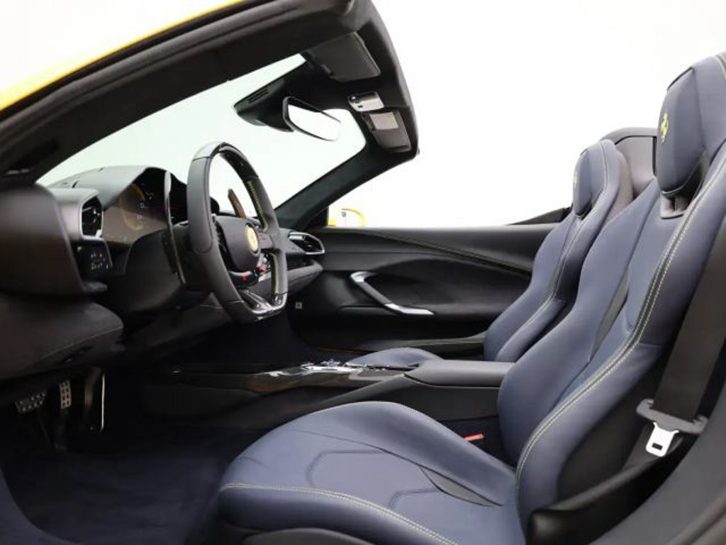 Ferrari 296 GTS