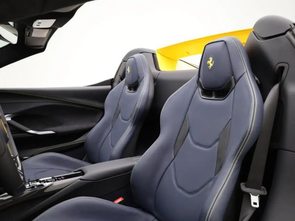 Ferrari 296 GTS