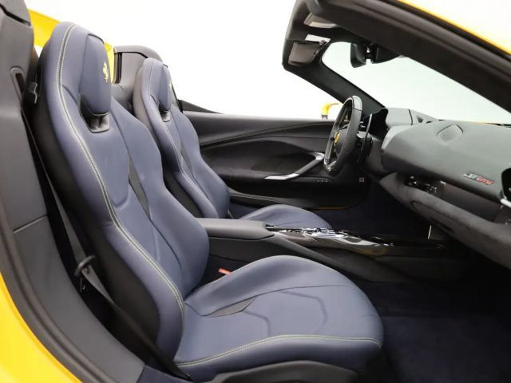 Ferrari 296 GTS