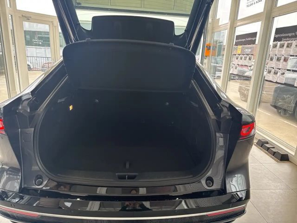 Mazda 6e