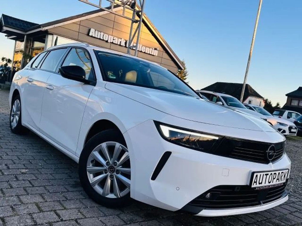 Opel Astra Sports Tourer Elegance
