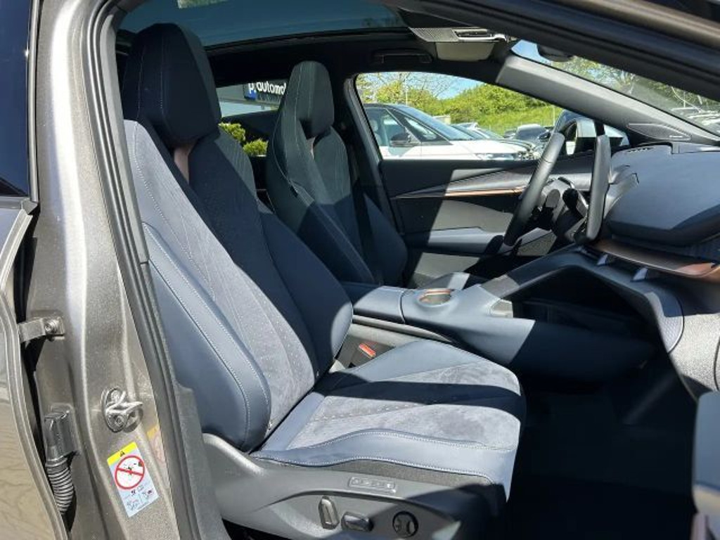 Cupra Tavascan