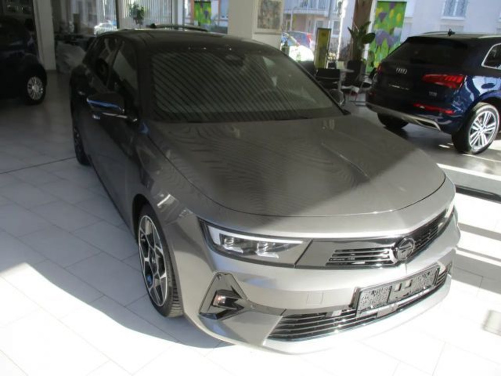 Opel Astra Innovation Ultimate Hybrid